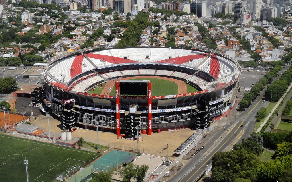 Estadio Monumental Antonio Vespucio Liberti de River Plate en Núñez